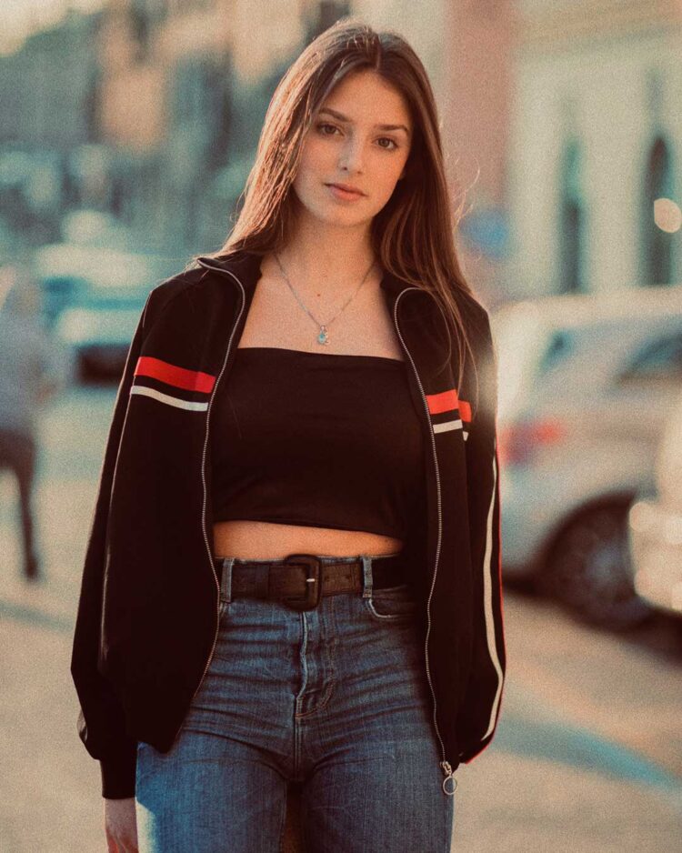 elisa barranu feet 5