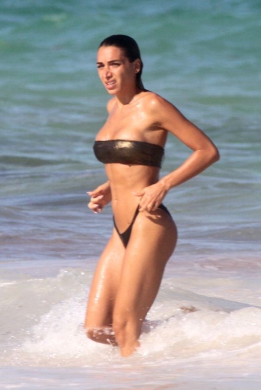 elisa de panicis agnelli feet 2