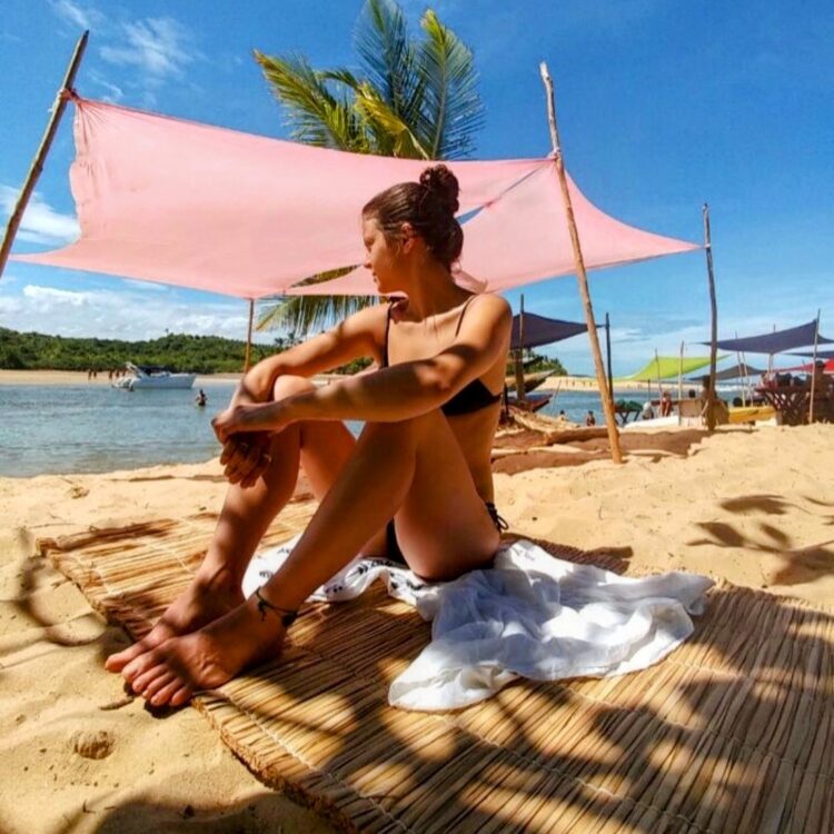 elisa fernandez feet 2