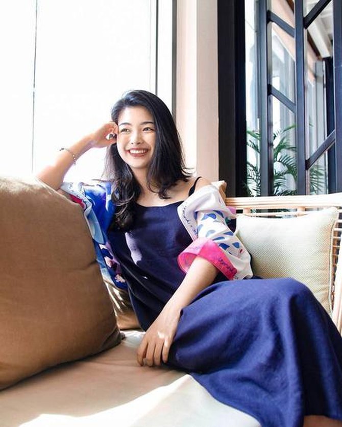 elisa jonathan feet 1