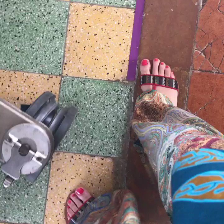 elisabeth bourgine feet 1