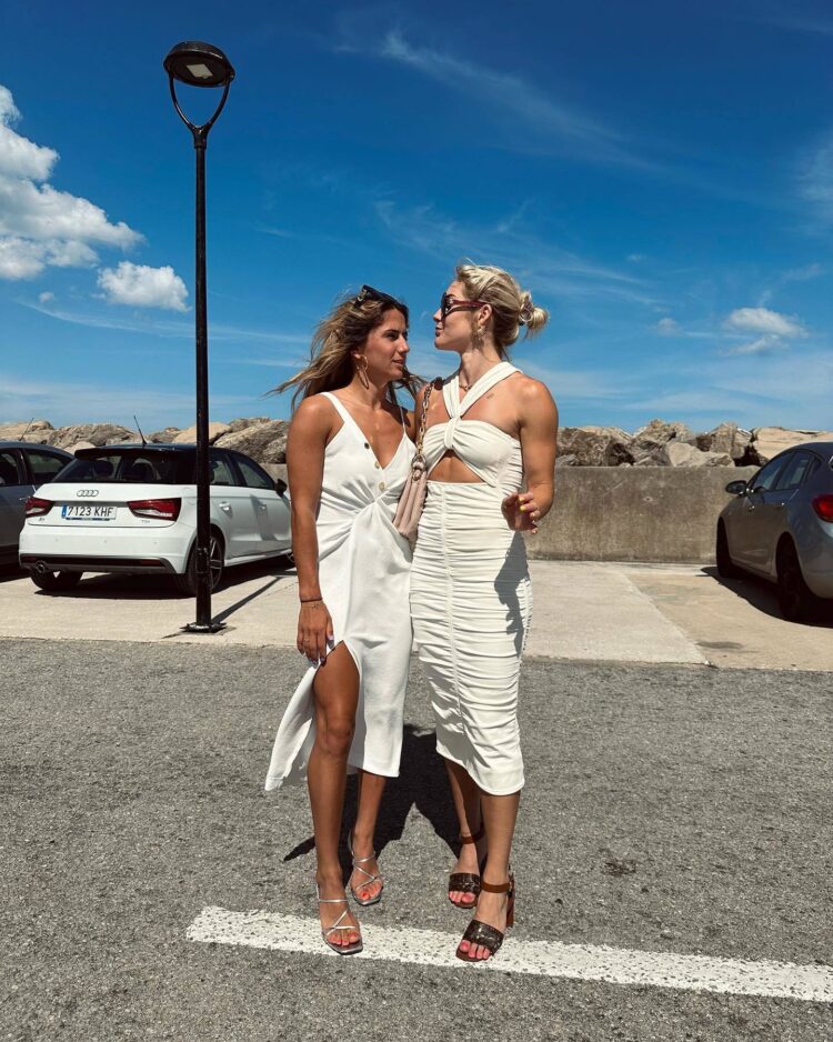 elisabeth carpenter feet 2