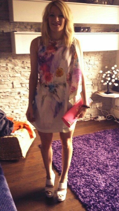 elise christie feet 1