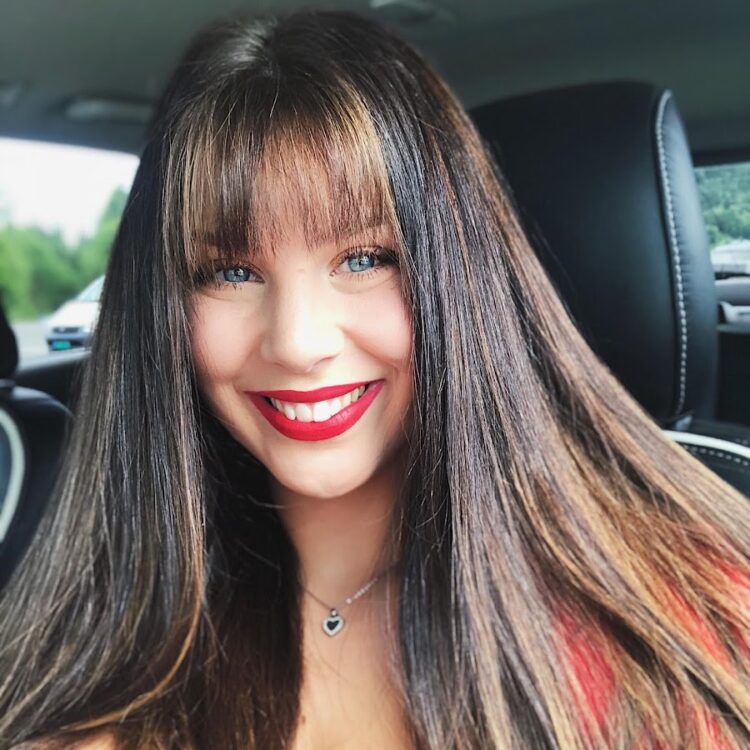 elise meinstad akerhaugen feet