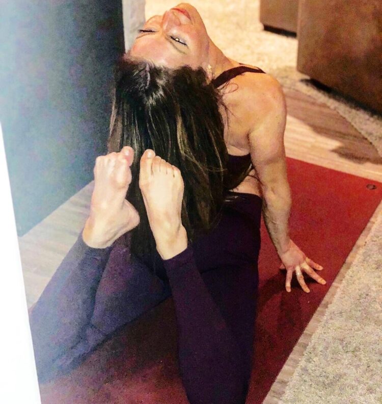 elissa slater feet 2