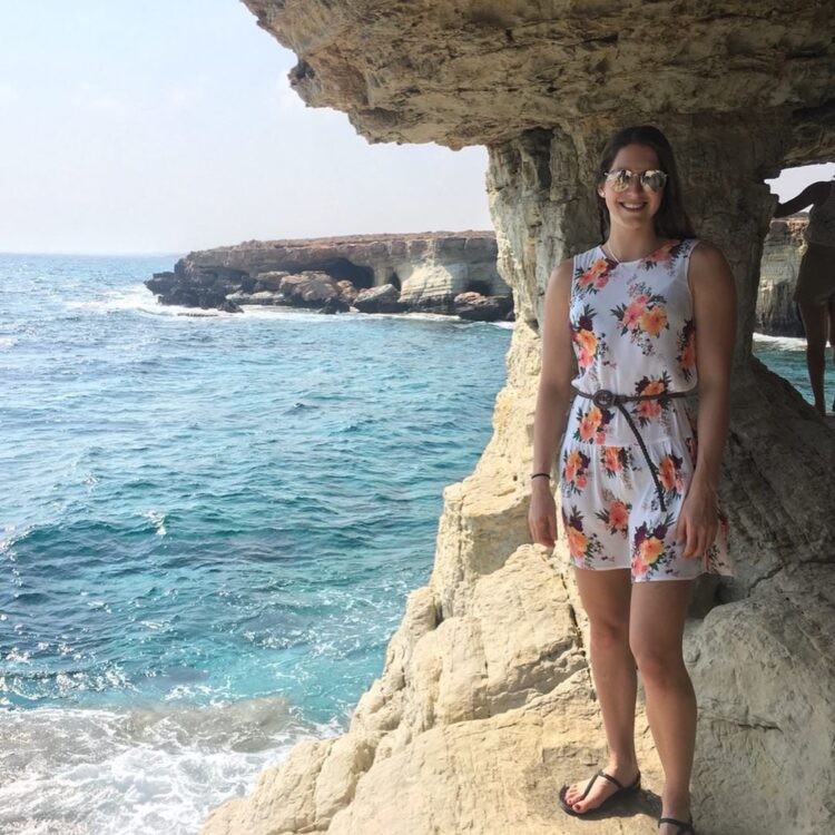 eliza mccartney feet 6