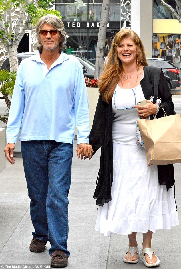 eliza roberts feet 1