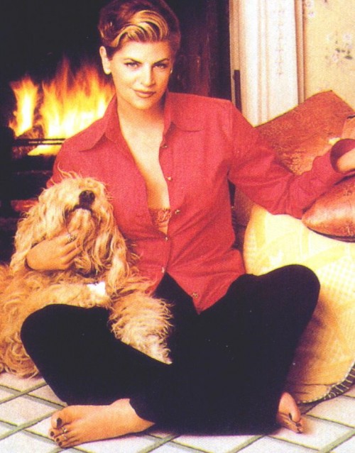 elizabeth alley feet 5