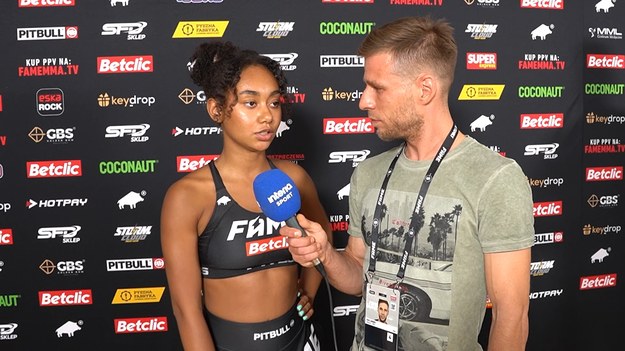 elizabeth anorue feet 2