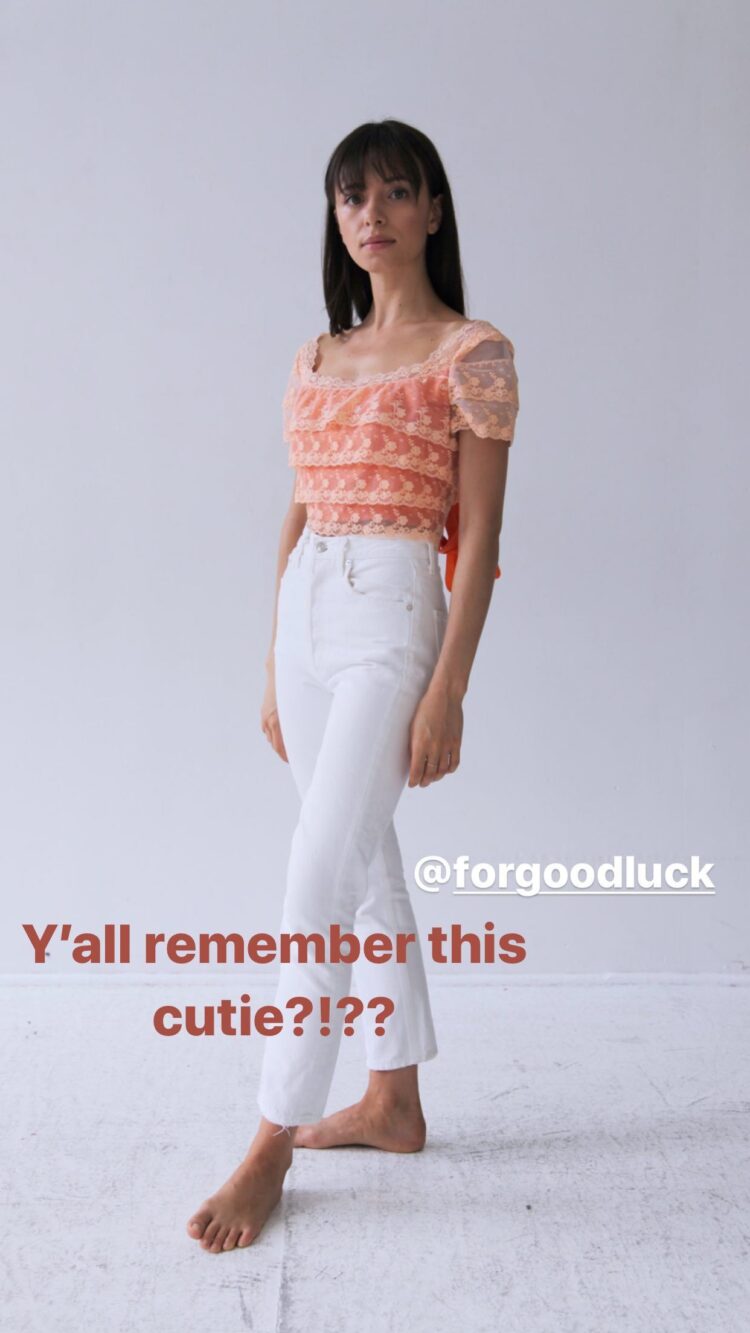 elizabeth cappuccino feet 5