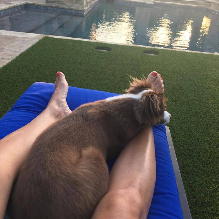 elizabeth carroll feet 1