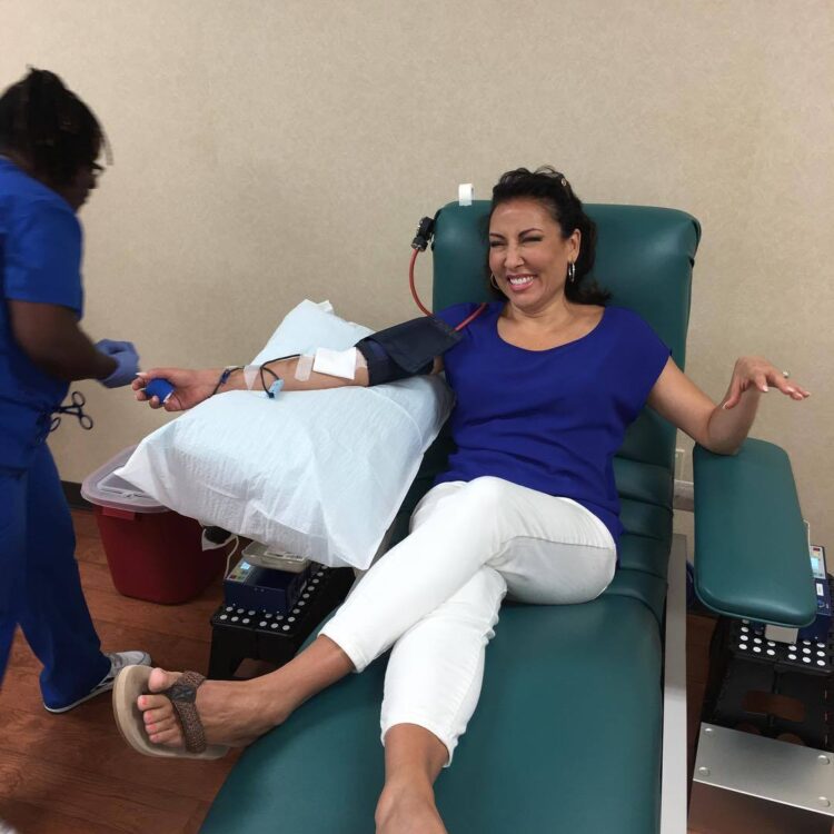 elizabeth carroll feet