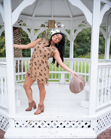 elizabeth cortez feet 3