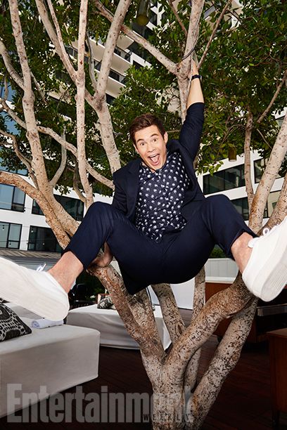 elizabeth devine feet 6