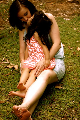 elizabeth edwards feet 1