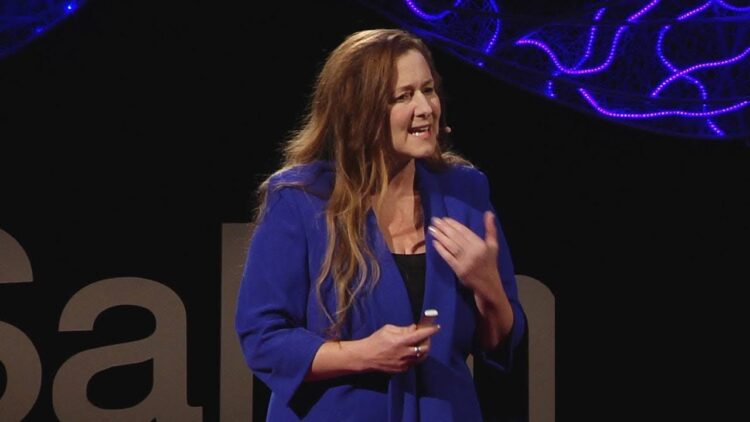 elizabeth fournier feet 3