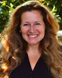 elizabeth fournier feet 5