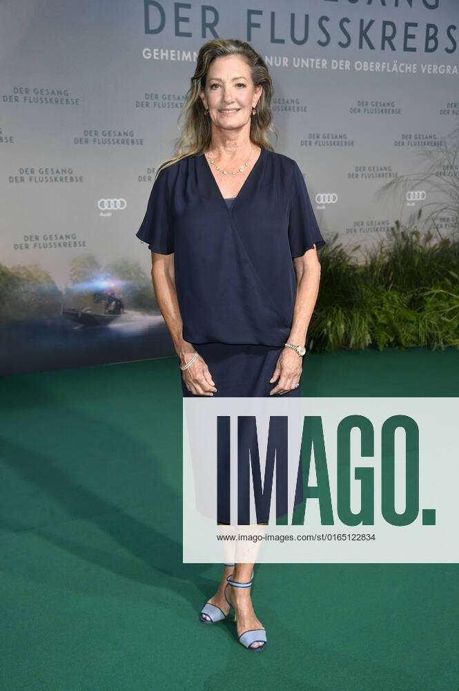 elizabeth gabler feet 1