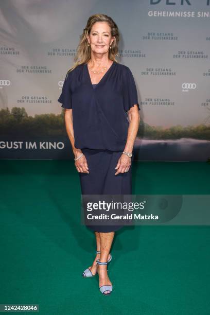 elizabeth gabler feet 5