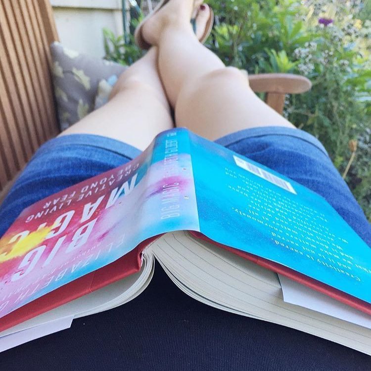 elizabeth gilbert feet 5