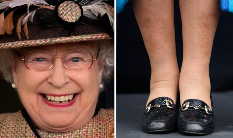elizabeth ii feet 2