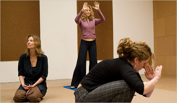 elizabeth kemp feet 3