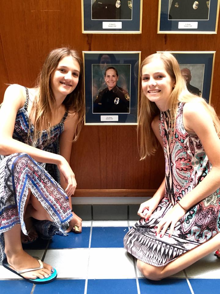 elizabeth kenny feet 4