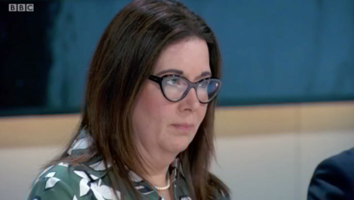 elizabeth mckenna feet 4