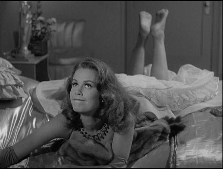 elizabeth montgomery feet 5