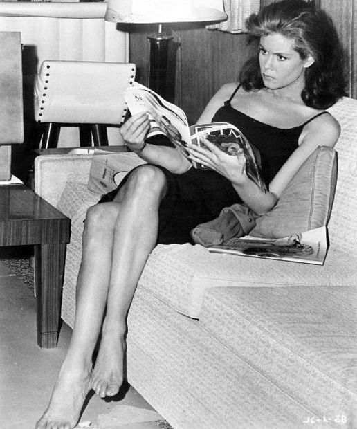 elizabeth montgomery feet