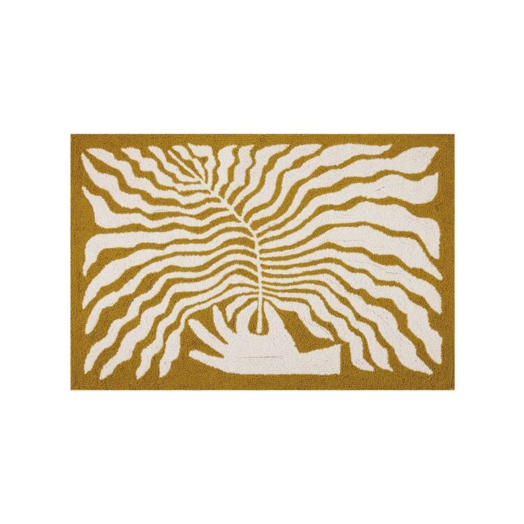 elizabeth olwen feet 6