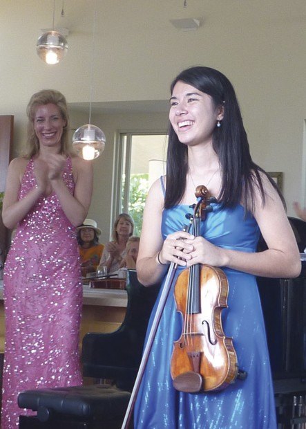 elizabeth pitcairn feet 2