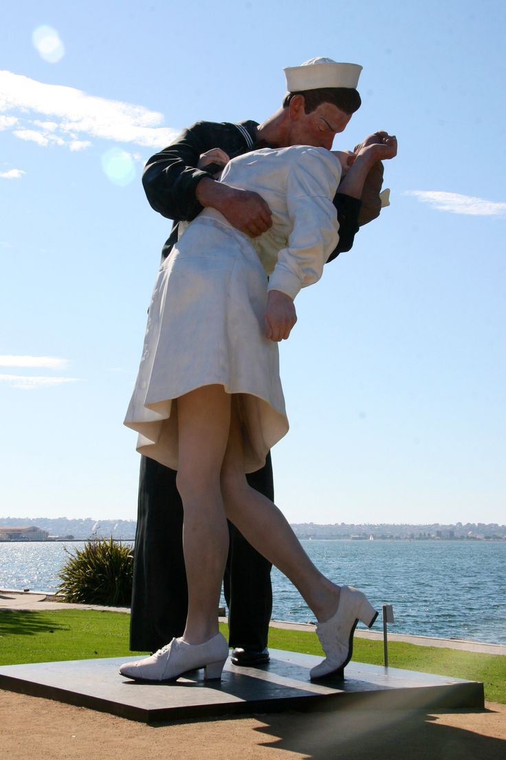 elizabeth seward feet 5