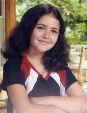 elizabeth shoaf feet 5