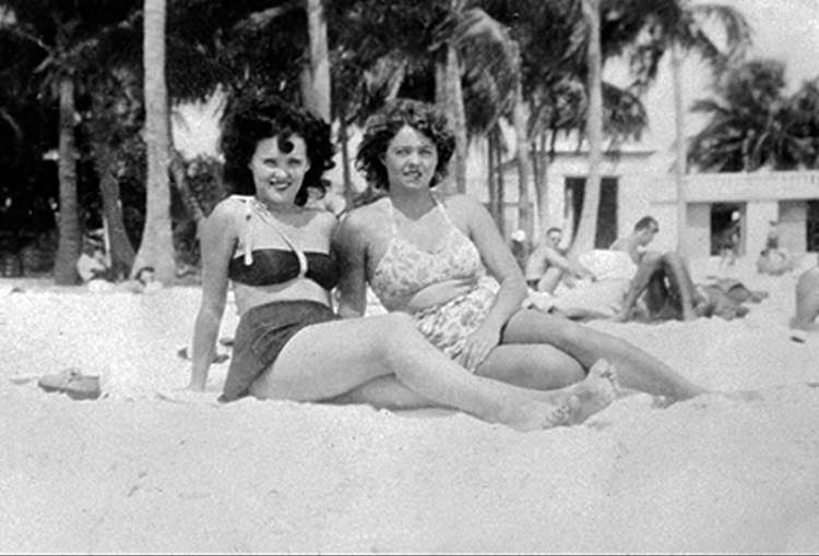 elizabeth short feet 1