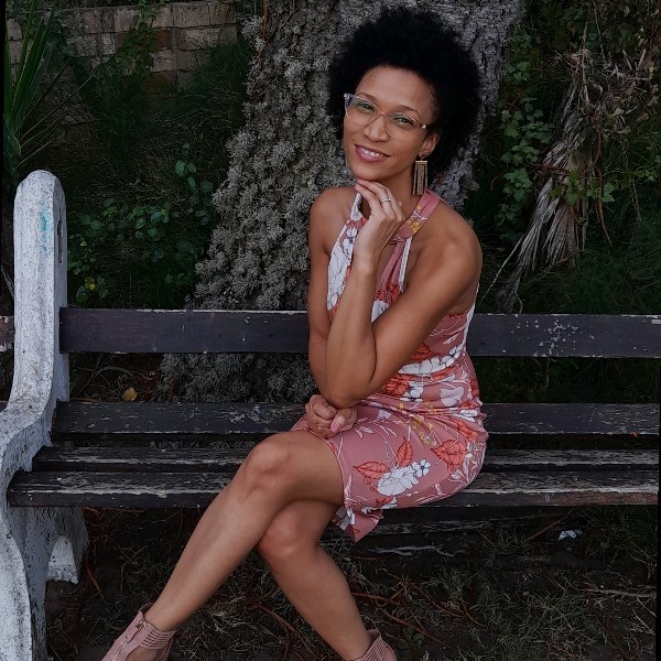 elizabeth south feet 4