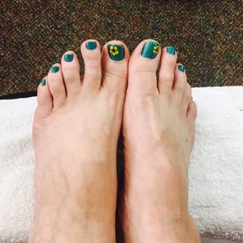 elizabeth south feet 6