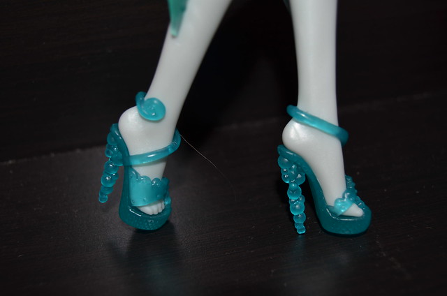 elizabeth stark feet 1