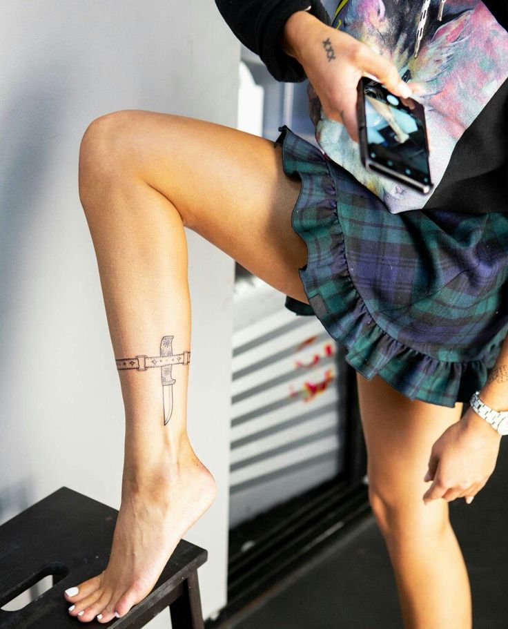 elizabeth stark feet 6