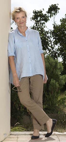 elizabeth strout feet 4