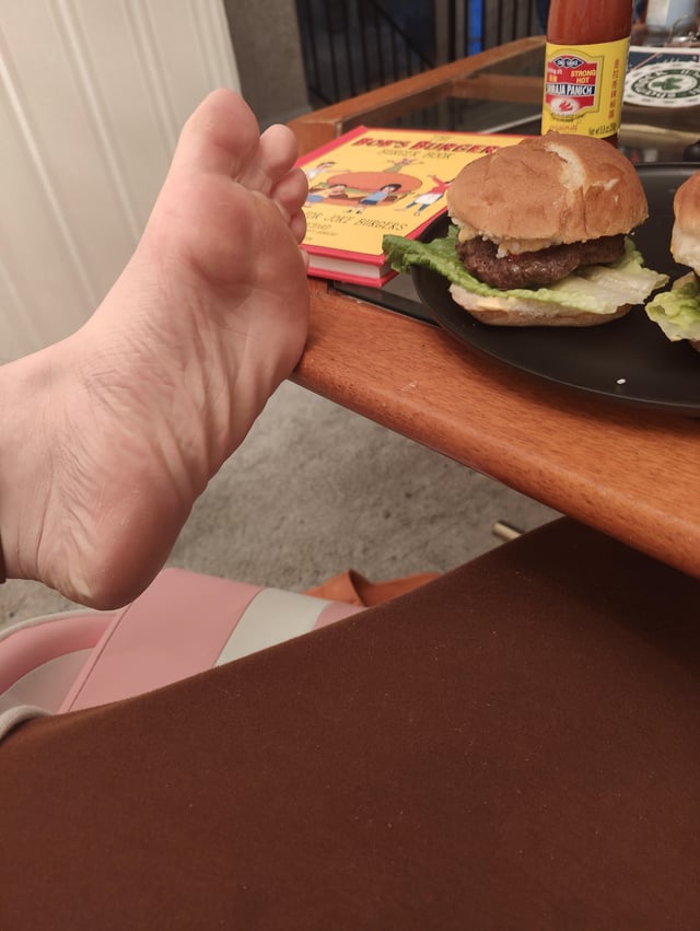 elizaveta strizh feet 2