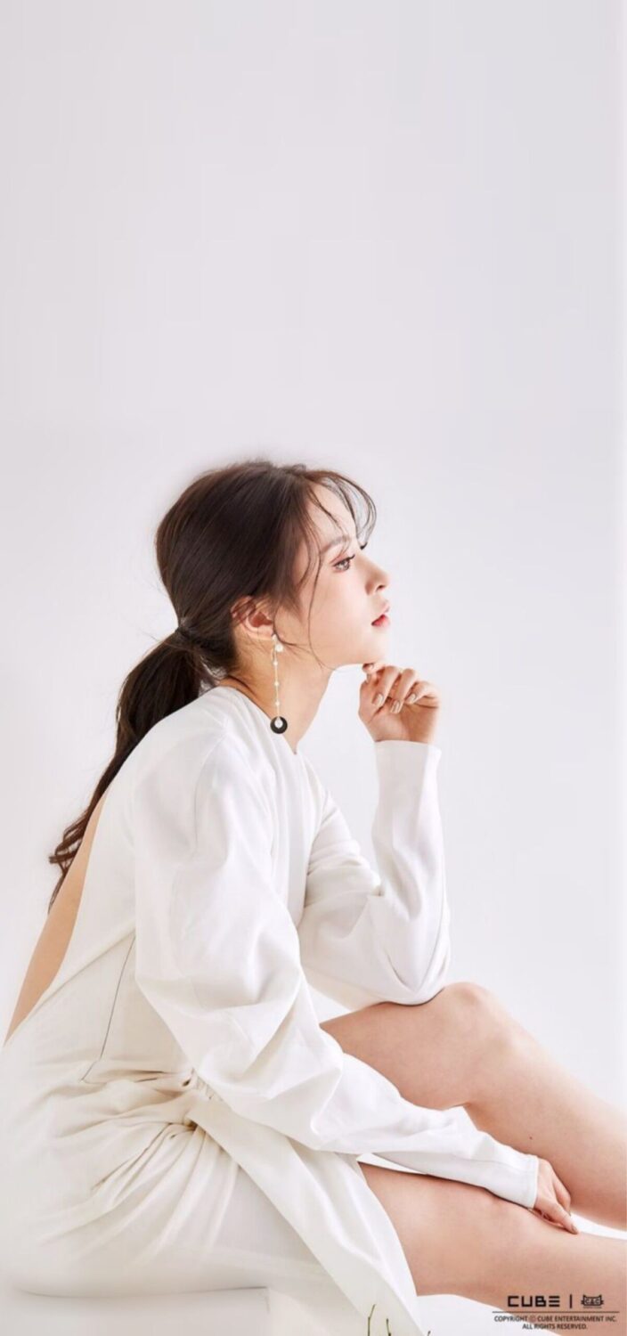 elkie chong feet 1 scaled