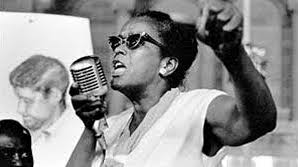 ella baker feet 1