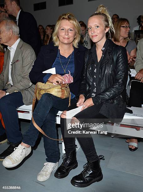 ella edmondson feet 5