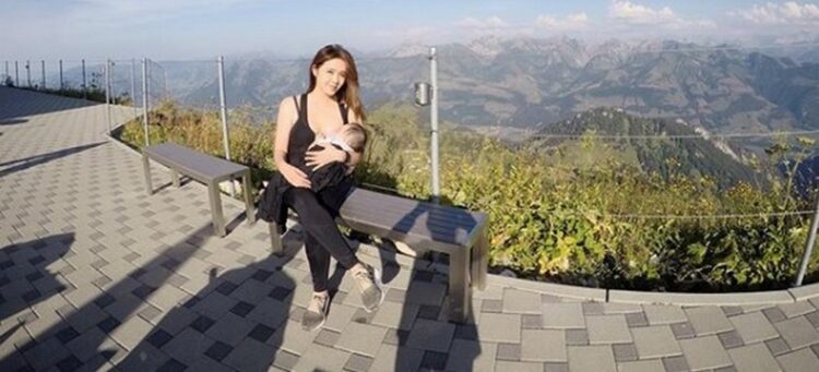 ella koon yun na feet 4