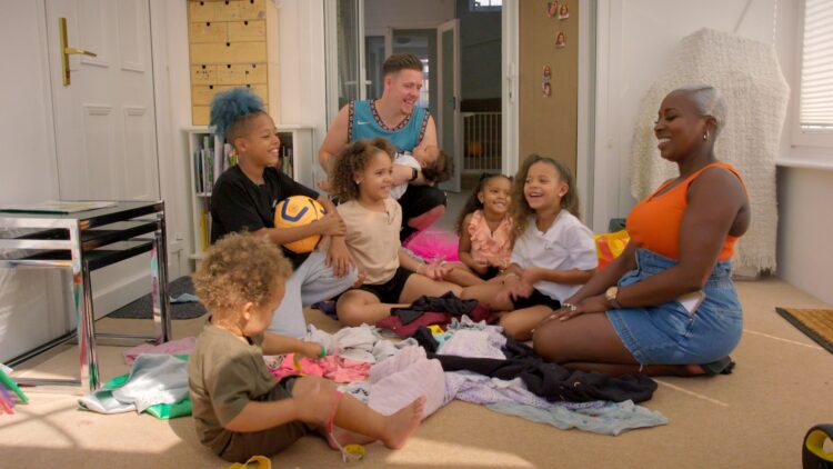 ella louise grimwade feet 3