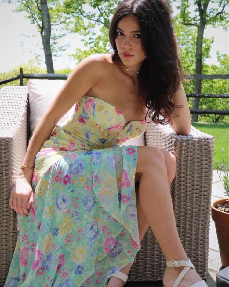 ella mendelsohn feet 2