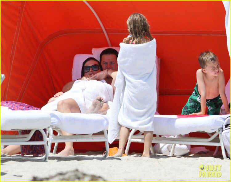 ella rae wahlberg feet 6