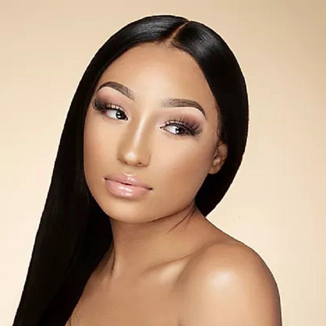 ella rodriguez feet 6