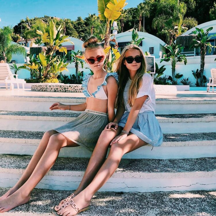 elle cryssanthander feet 2